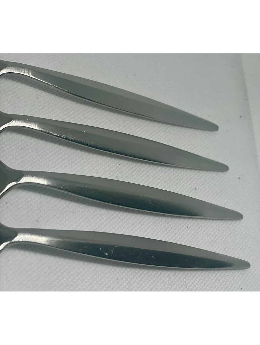 (4) Gourmet Settings STEELGRASS 18/8 Stainless Salad Fork Lot ~ 6.75”